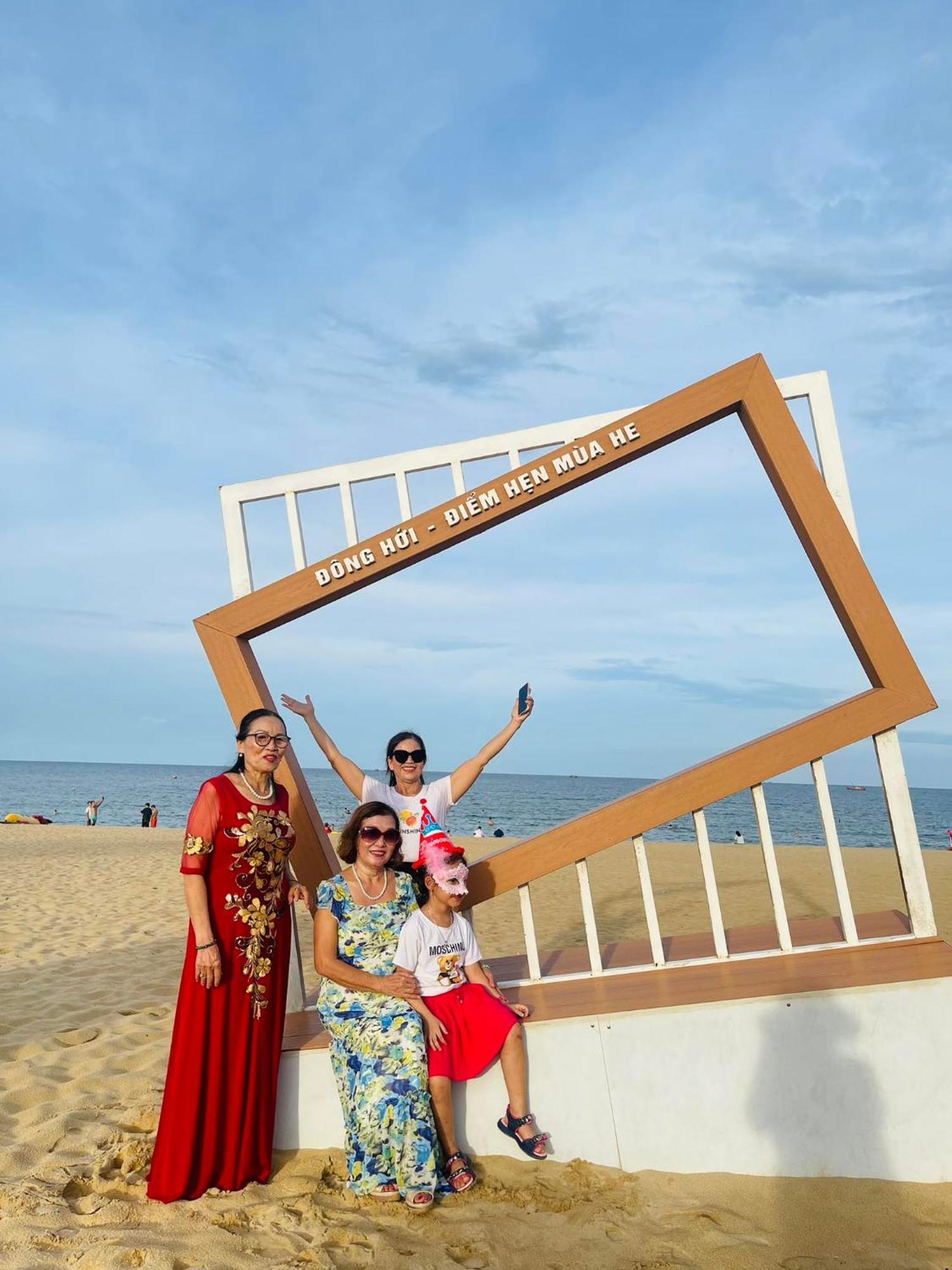 Nha Nghi Hang Nga Донгхой Экстерьер фото